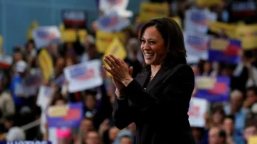الأمريكية كامالا هاريس