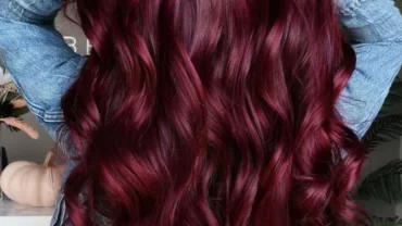 اللون الأحمر النبيتي Burgundy red hair color