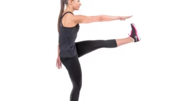 تمرين ركلة إلى الأمام