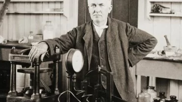 دراسة توماس أديسون