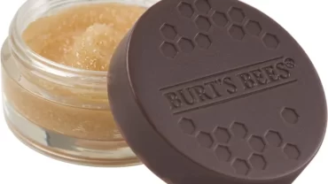 سكراب الشفايف من بيرتز بيز / Burt’s Bees Lip Scrub