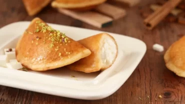 طريقة عمل القطايف بالجبنة