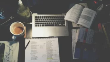 عدم المذاكرة في أوقات متأخرة ليلاً