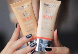 فاونديشن بورچوا اير مات / Bourjois Air Matte Foundation