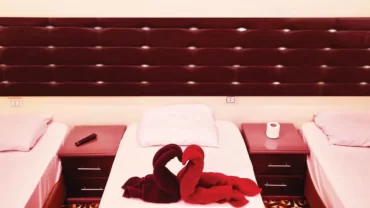 فندق إميرالد / Emerald Hotel