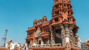 قصر لا تغيب عنه الشمس