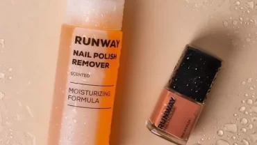 مزيل طلاء أظافر ران واي / RUNWAY NAIL POLISH REMOVER