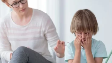 مساعدة الطفل على مواجهة مخاوفه