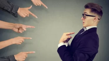 ودع المثالية