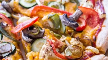 بيتزا خضروات / Vegetable Pizza