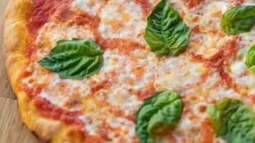 بيتزا مارجريتا / Pizza Margherita