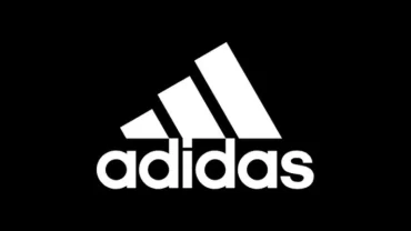 حذاء رياضي من أديداس / ADIDAS