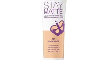 ستاي مات فاونديشن من ريميل/ RIMMEL Stay Matte