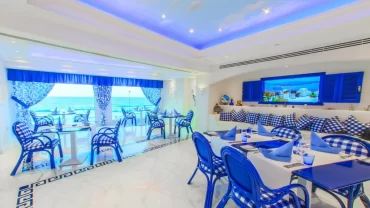 مطعم سانتوريني اليوناني /   Santorini Greek Restaurant