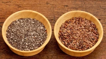 بذور الكتان وبذور الشيا